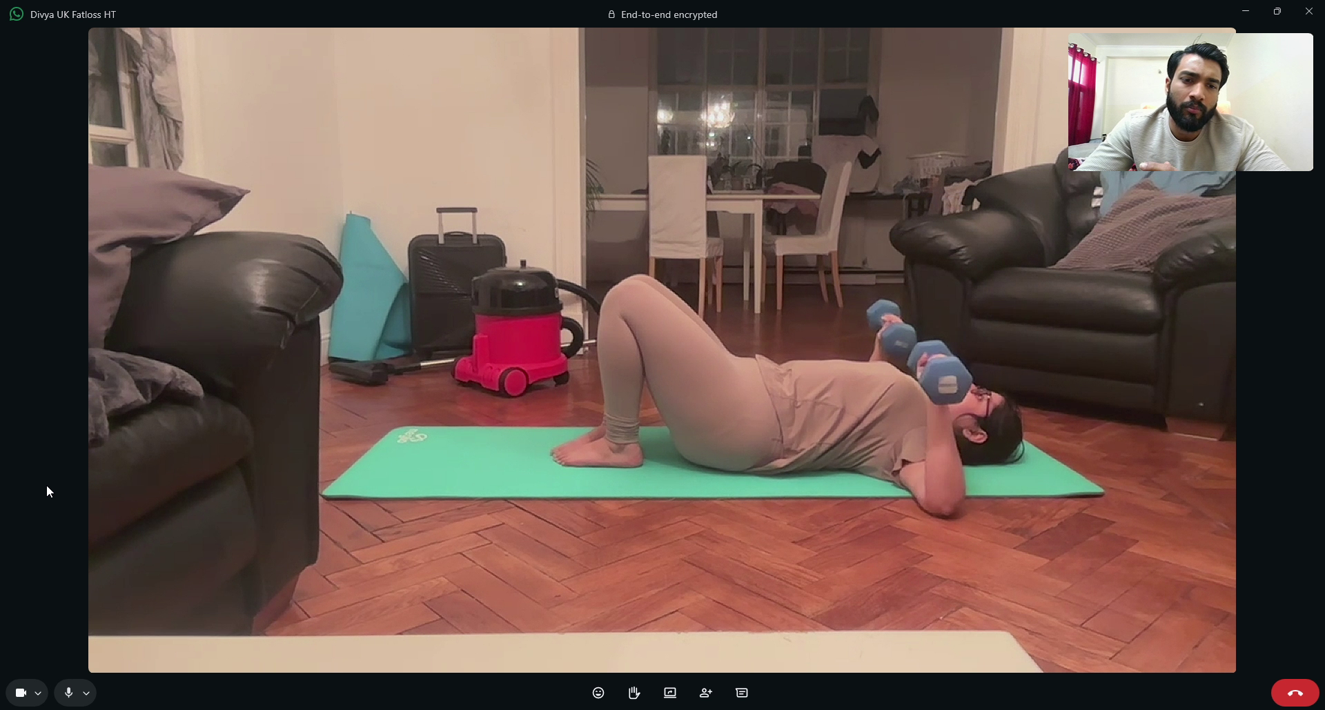Live 1:1 coaching call — floor press form check